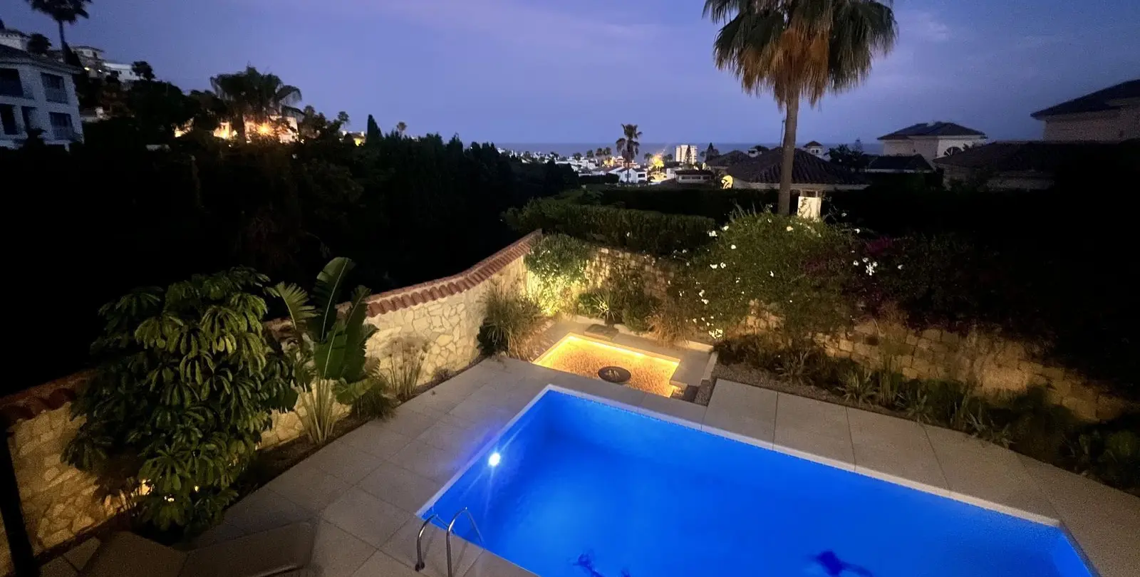Venta de villa independiente en Riviera del Sol 17