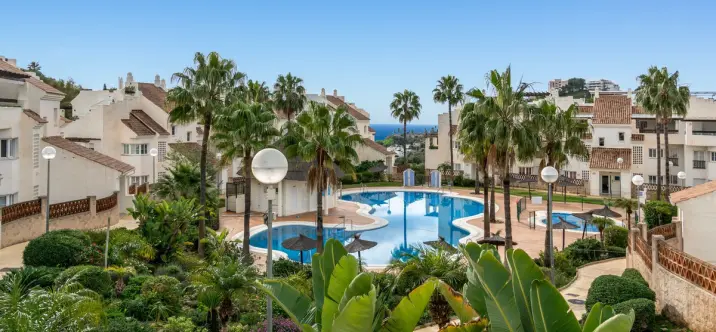 Venta de apartamento en planta media en Benalmadena 0