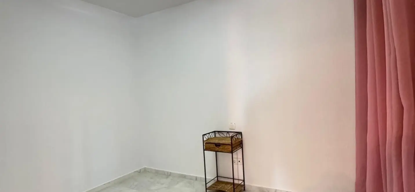 Sale of middle floor apartment in Las Chapas 4