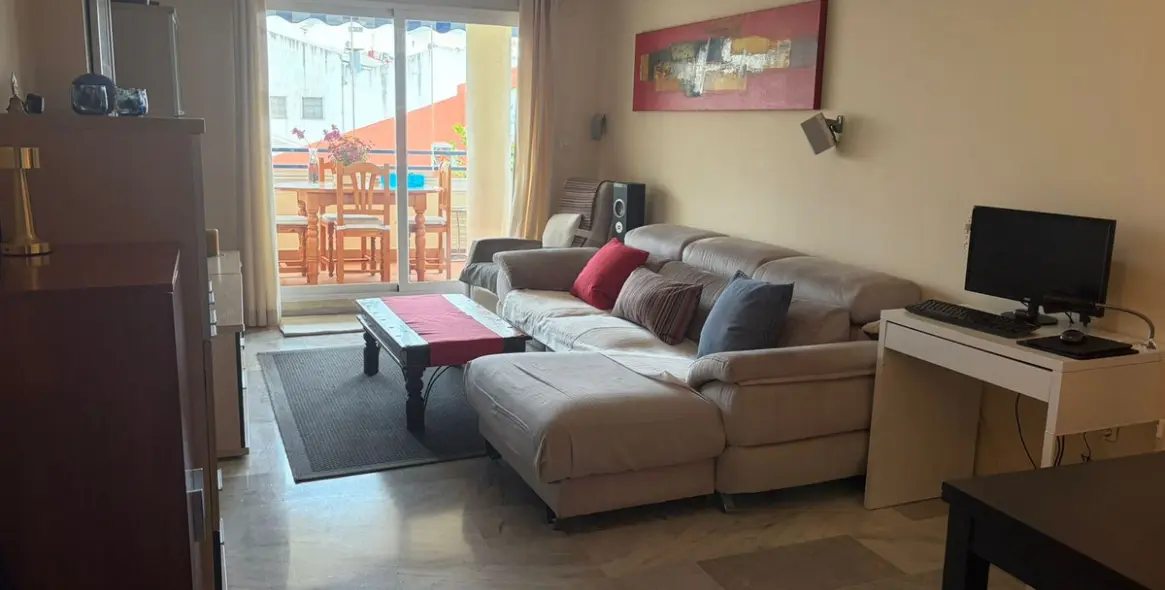 Venta de apartamento en planta media en Marbella 5