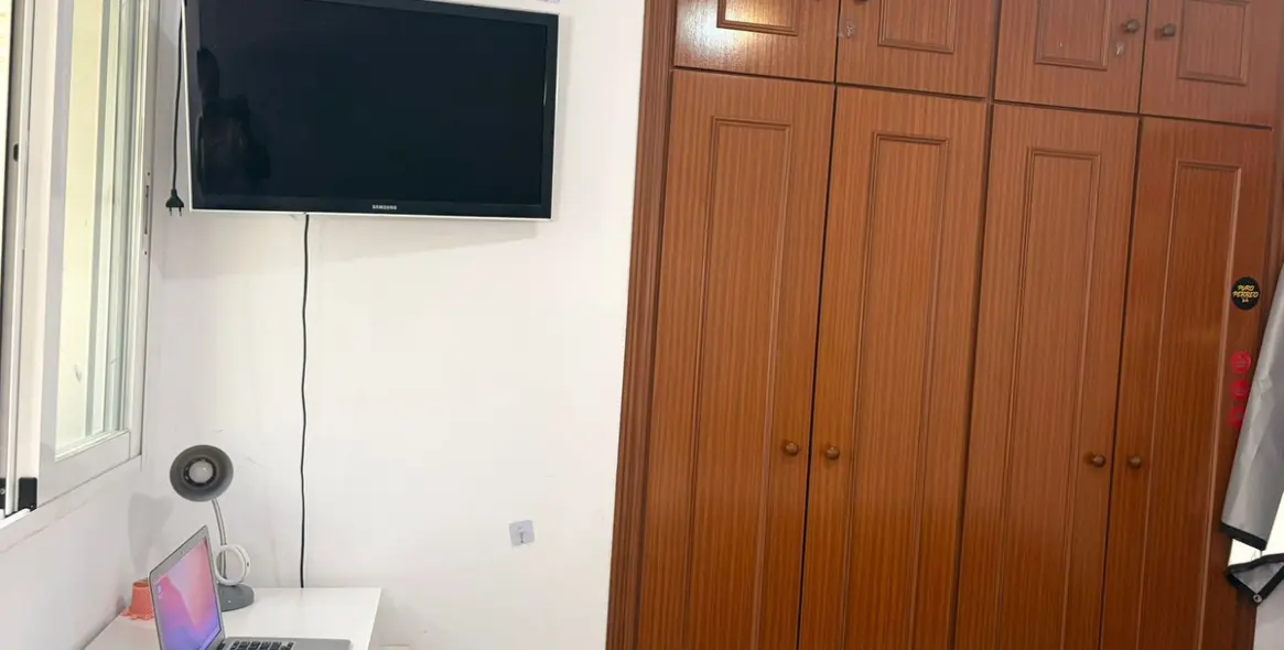 Venta de apartamento en planta media en Marbella 16