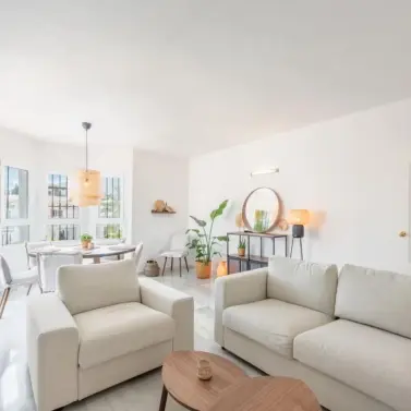 Sale of penthouse in Nueva Andalucía