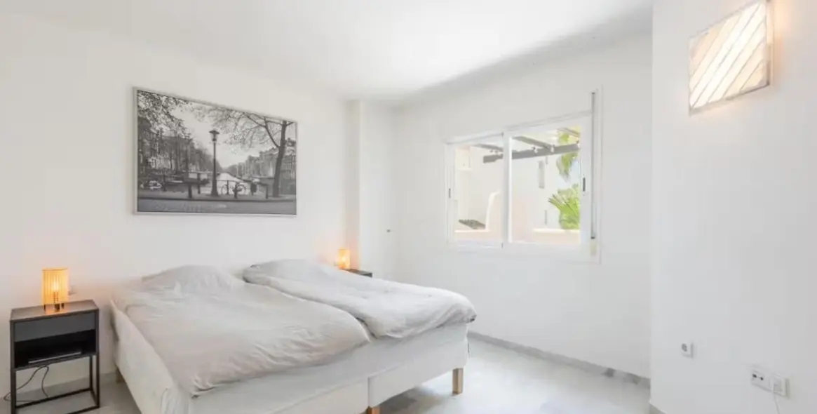 Sale of penthouse in Nueva Andalucía 7