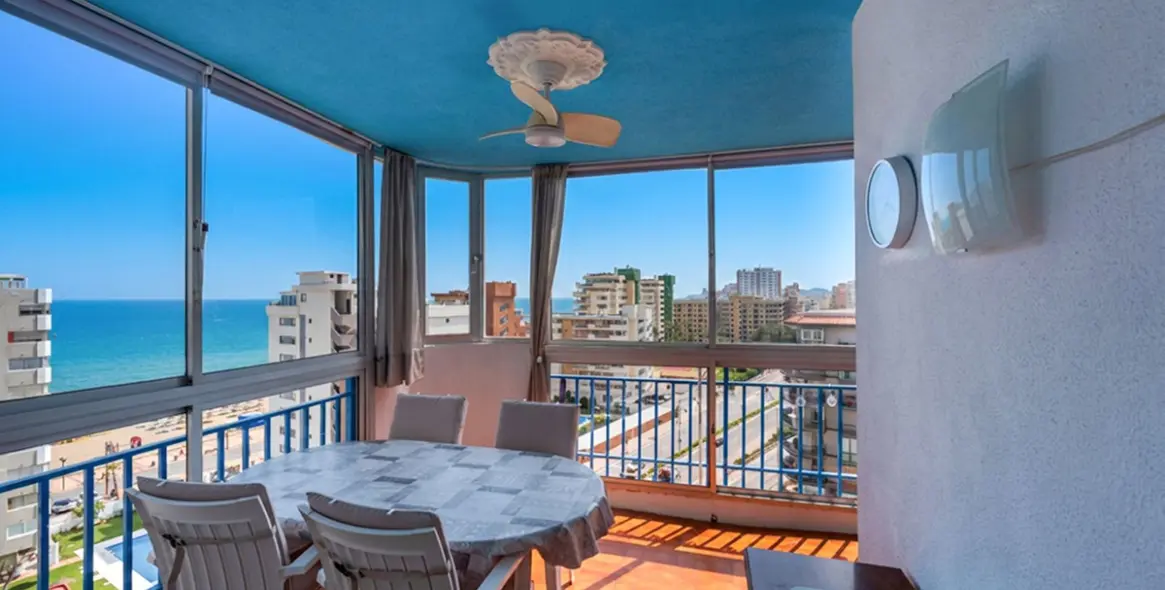 Sale of middle floor apartment in Torreblanca 1