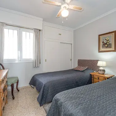 Sale of middle floor apartment in Torreblanca
