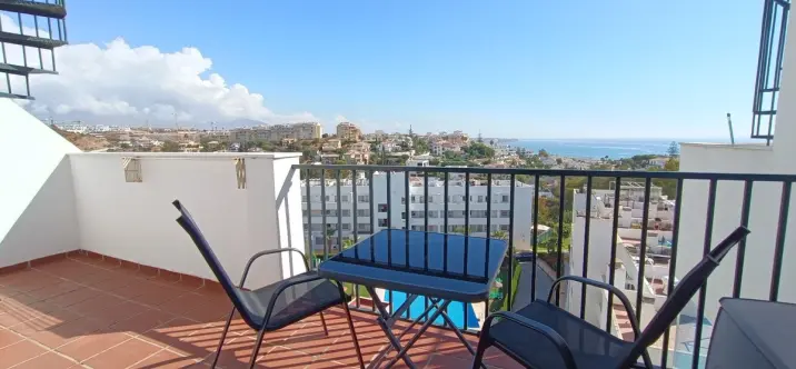 Sale of penthouse in Riviera del Sol 3