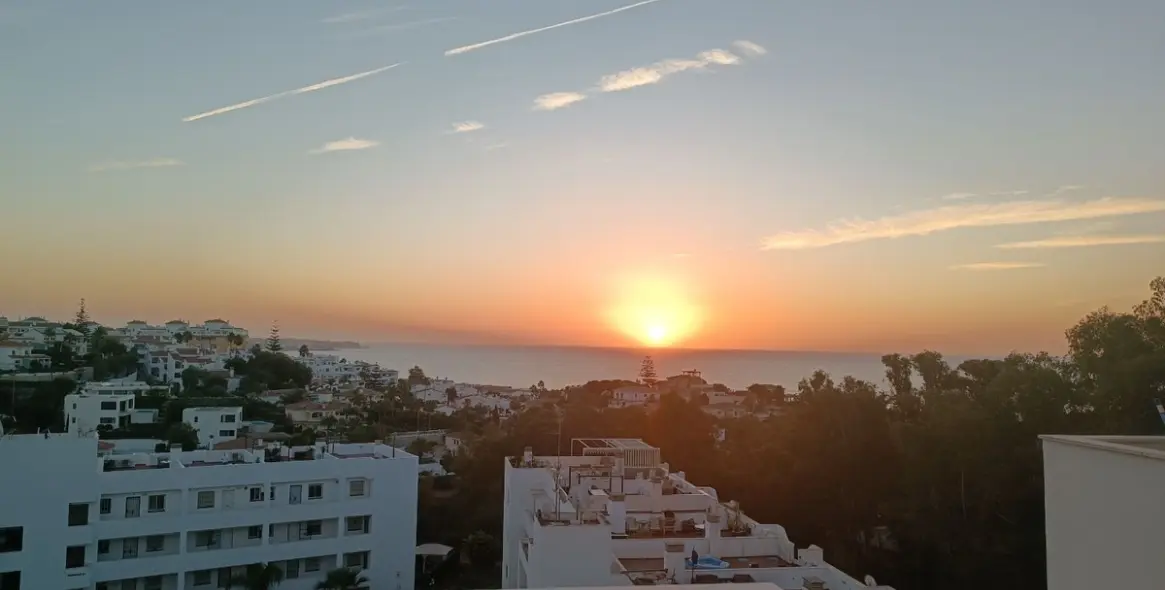 Sale of penthouse in Riviera del Sol 6