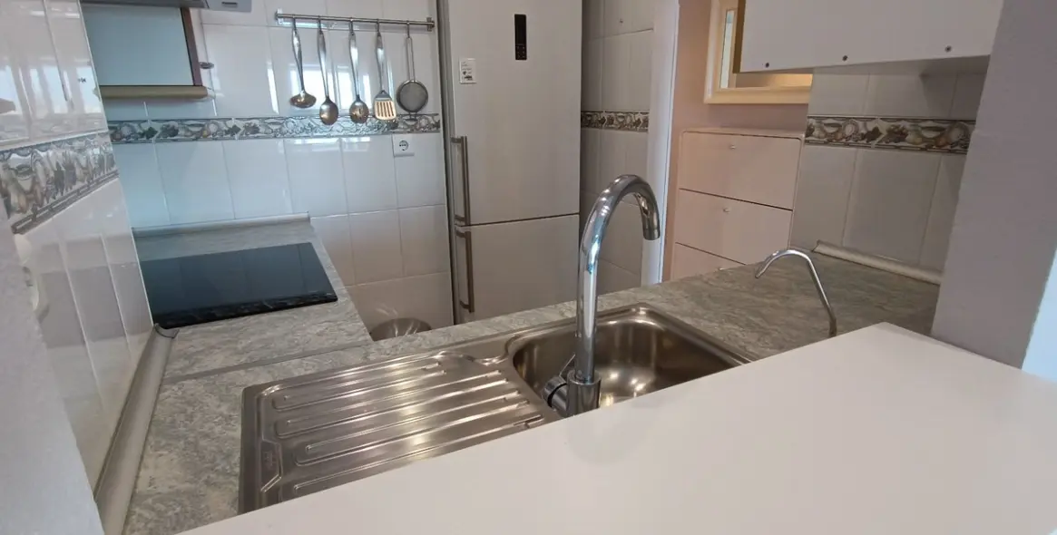 Sale of penthouse in Riviera del Sol 13