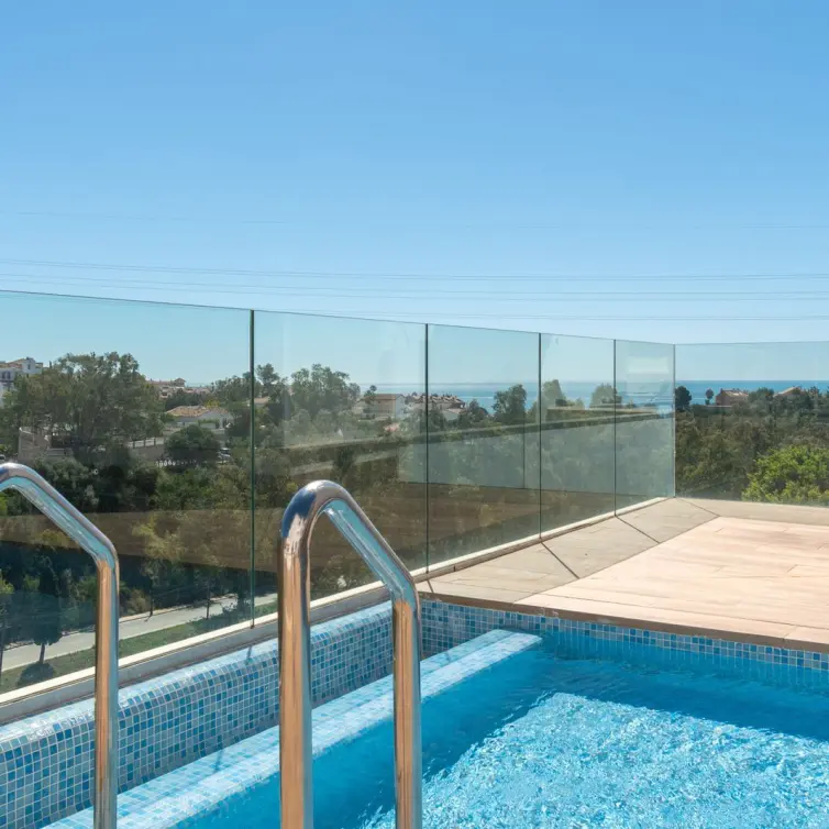 Venta de apartamento en planta media en Fuengirola