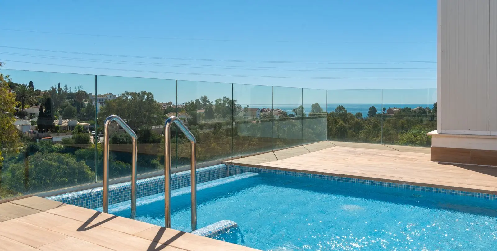 Продажа апартаментов на среднем этаже в Fuengirola 21