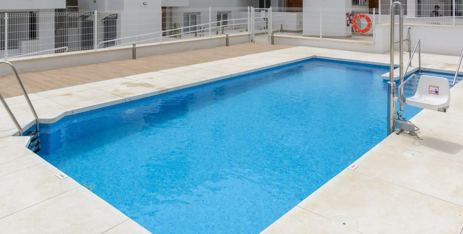 Продажа апартаментов на среднем этаже в Fuengirola 23