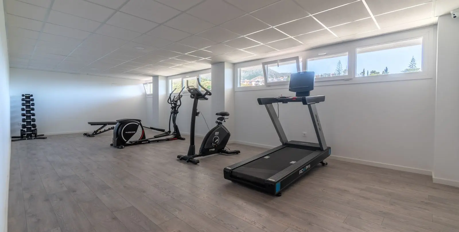 Продажа апартаментов на среднем этаже в Fuengirola 26
