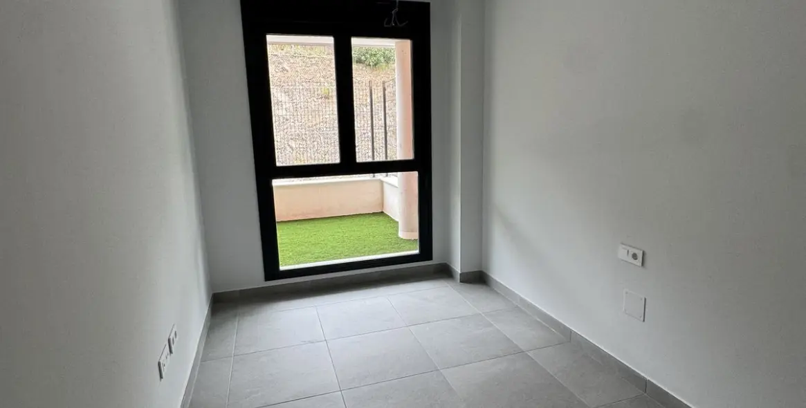 Sale of ground floor apartment in Mijas 46