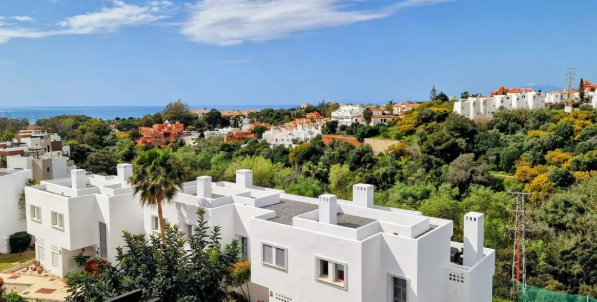 Sale of townhouse in Cabopino 27
