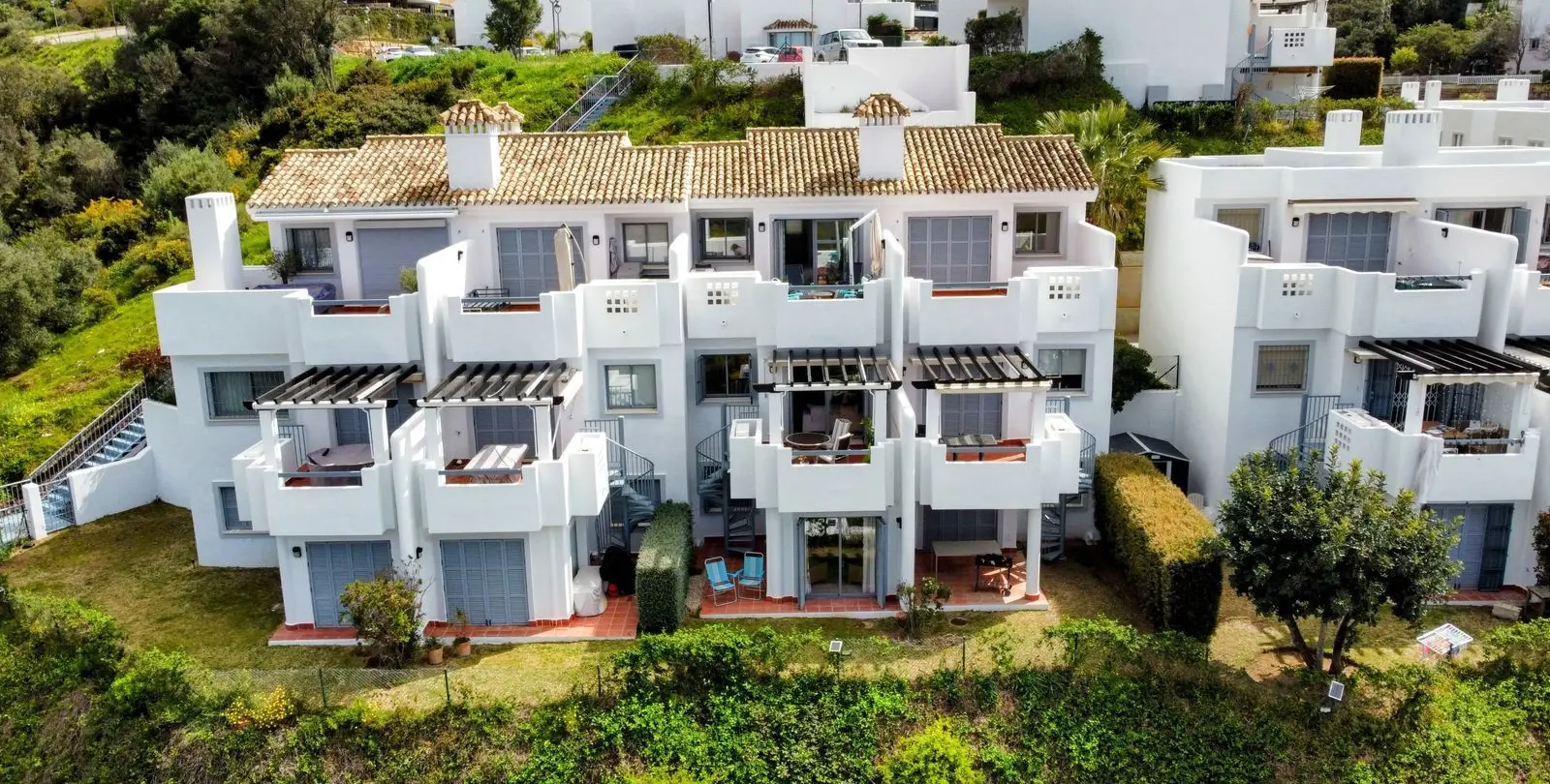 Sale of townhouse in Cabopino 2