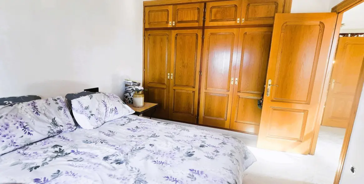 Продажа дома на две семьи в Calahonda 12