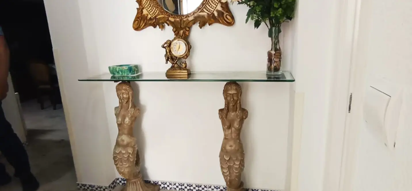 Sale of middle floor apartment in Fuengirola 3