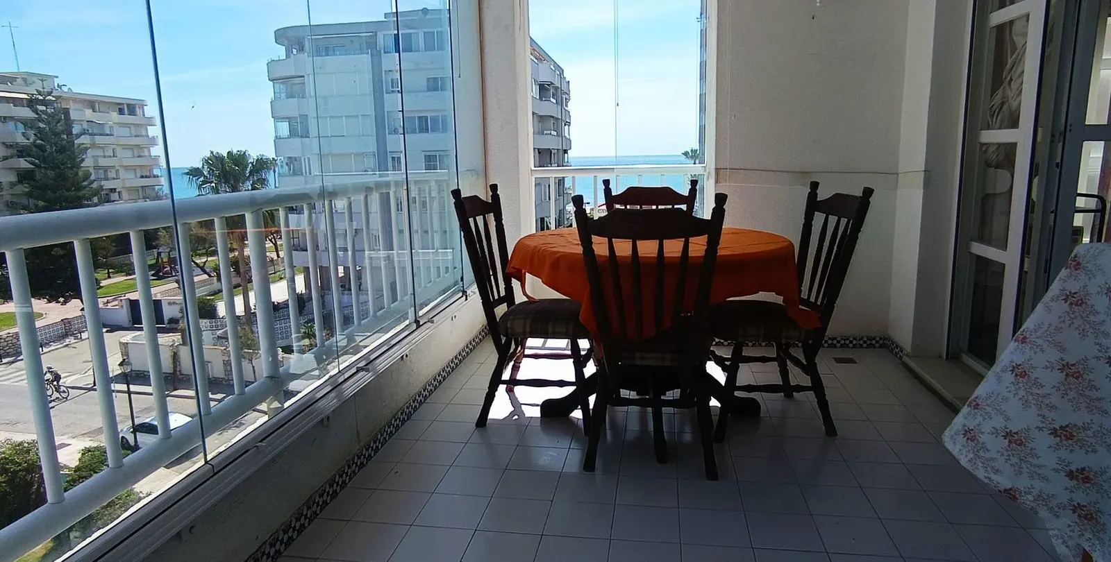Venta de apartamento en planta media en Fuengirola 13