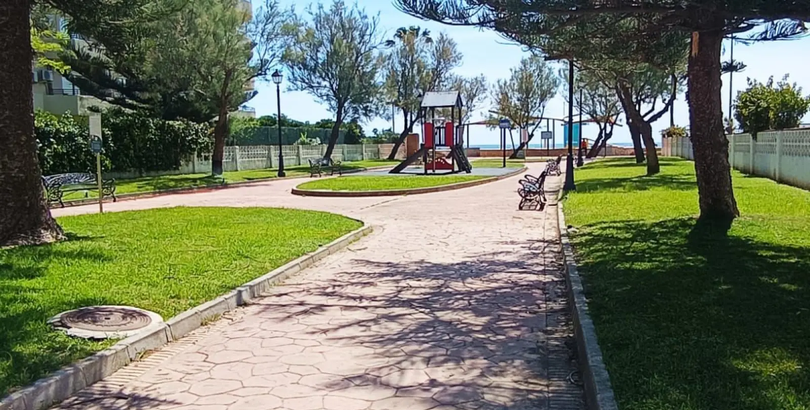 Venta de apartamento en planta media en Fuengirola 21