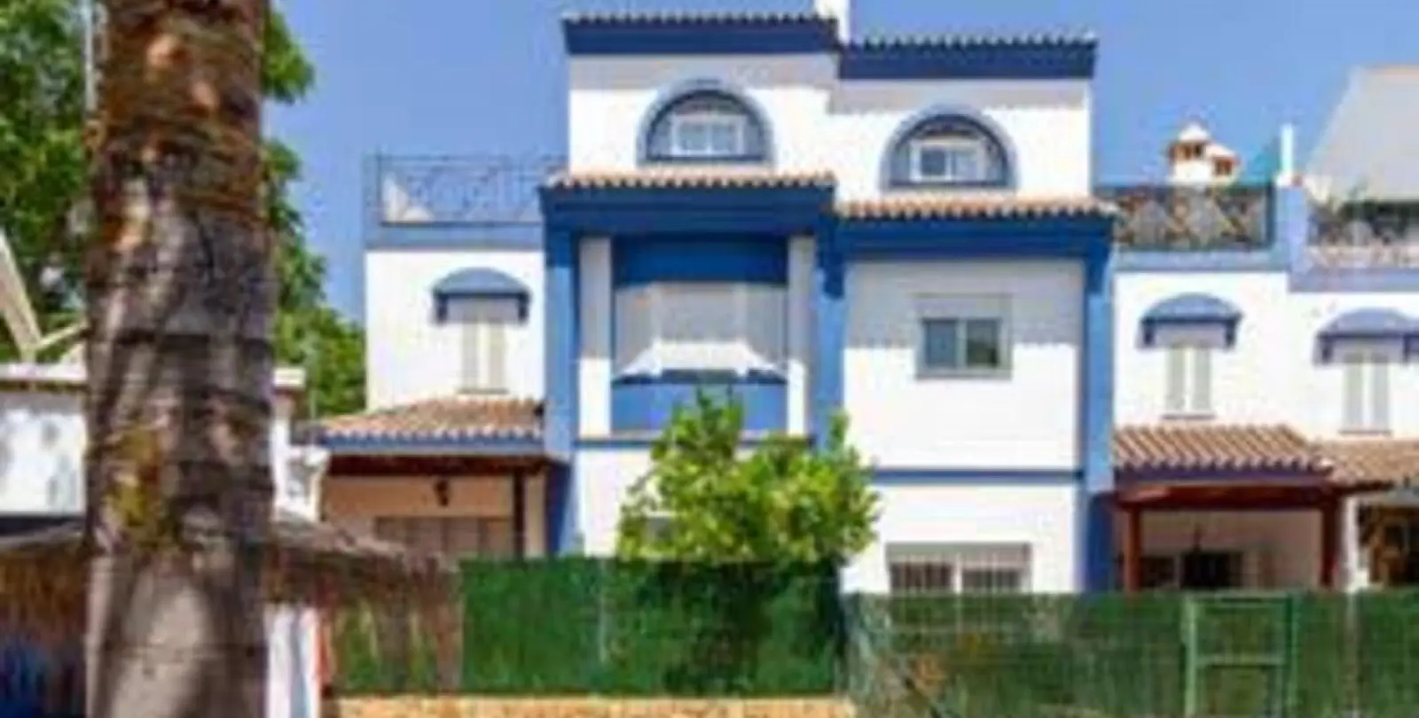 Venta de adosado en San Pedro de Alcántara 51