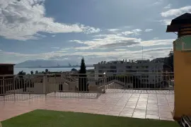 Image 4 thumb
