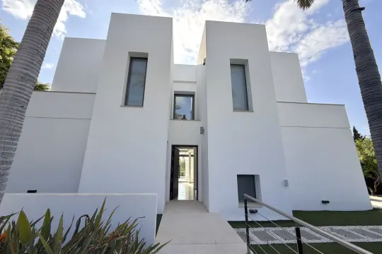 Image 35 thumb