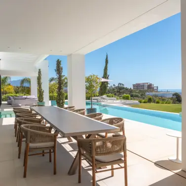 Venta de villa independiente en Estepona