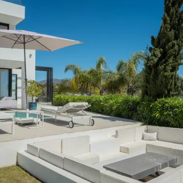 Venta de villa independiente en Estepona