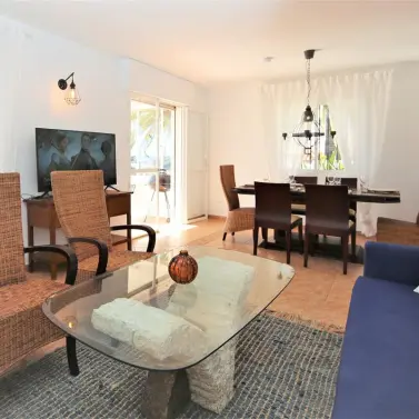 Short-term rent of detached villa in Estepona
