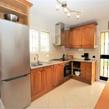 Short-term rent of detached villa in Estepona
