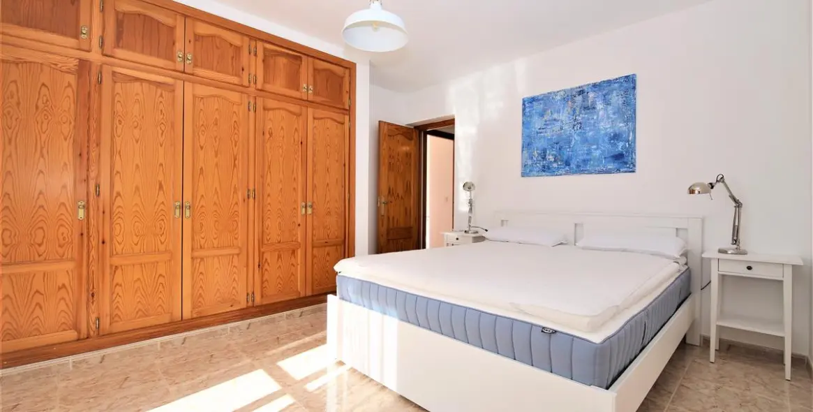Short-term rent of detached villa in Estepona 12