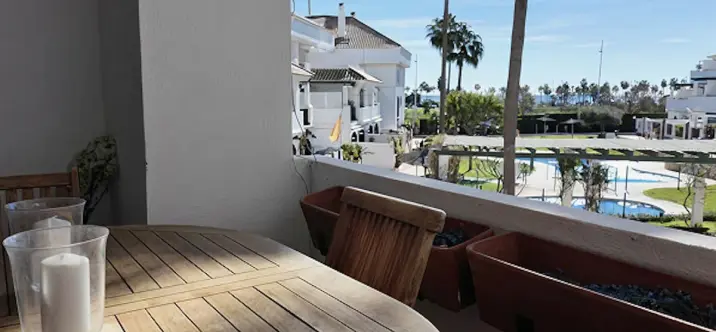 Short-term rent of middle floor apartment in San Pedro de Alcántara 2