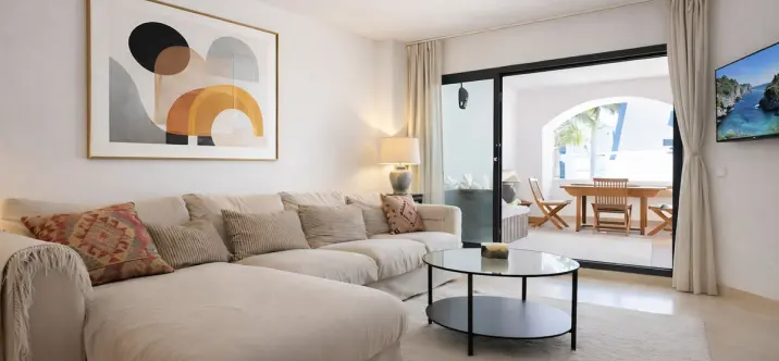 Short-term rent of middle floor apartment in San Pedro de Alcántara 3
