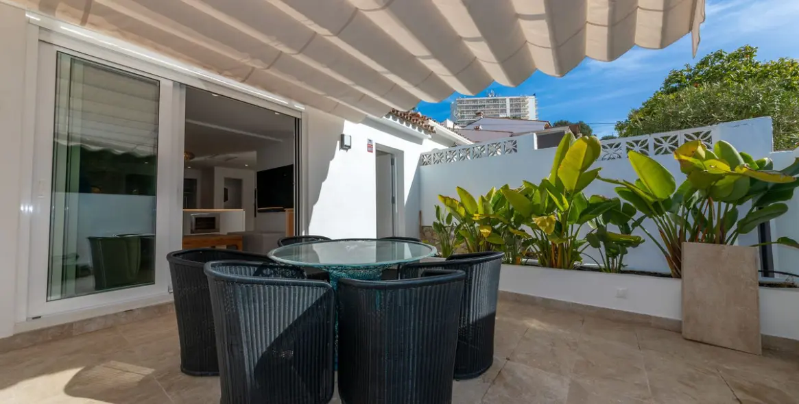 Sale of townhouse in Nueva Andalucía 1
