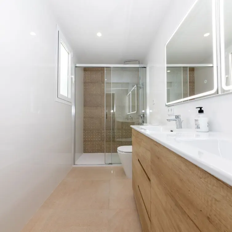 Sale of townhouse in Nueva Andalucía