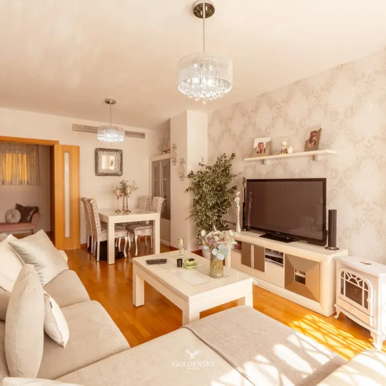 Venta de apartamento en planta baja en Estepona