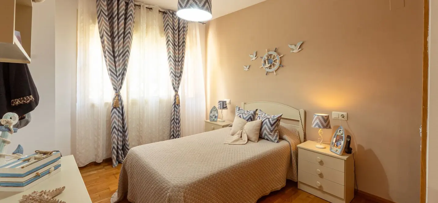 Venta de apartamento en planta baja en Estepona 3