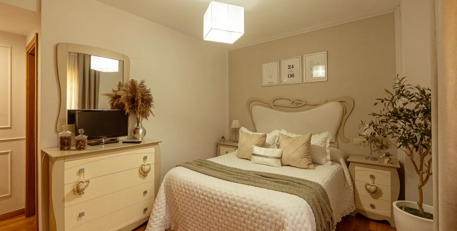 Sale of ground floor apartment in Estepona 11