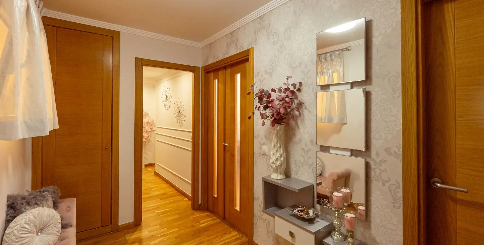 Sale of ground floor apartment in Estepona 16