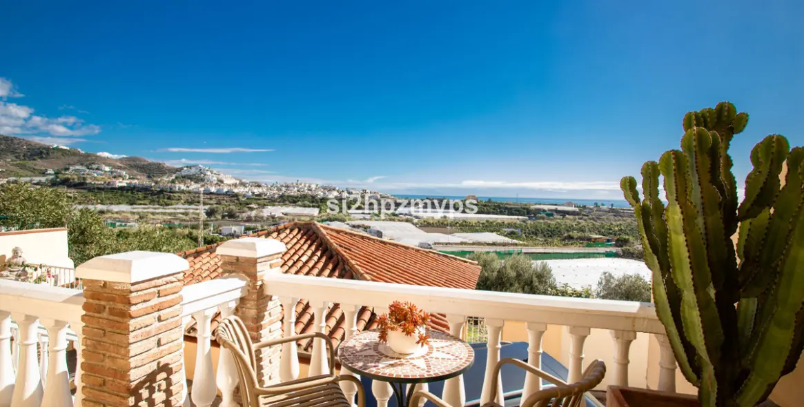 Venta de villa independiente en Torrox 2