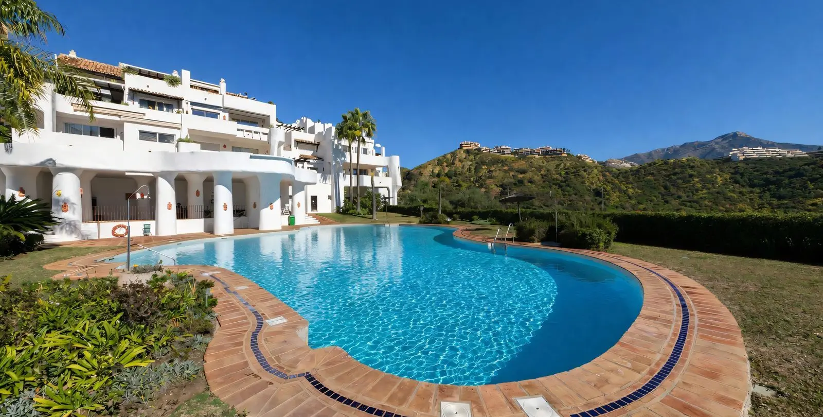 Venta de apartamento en planta baja en La Quinta 1