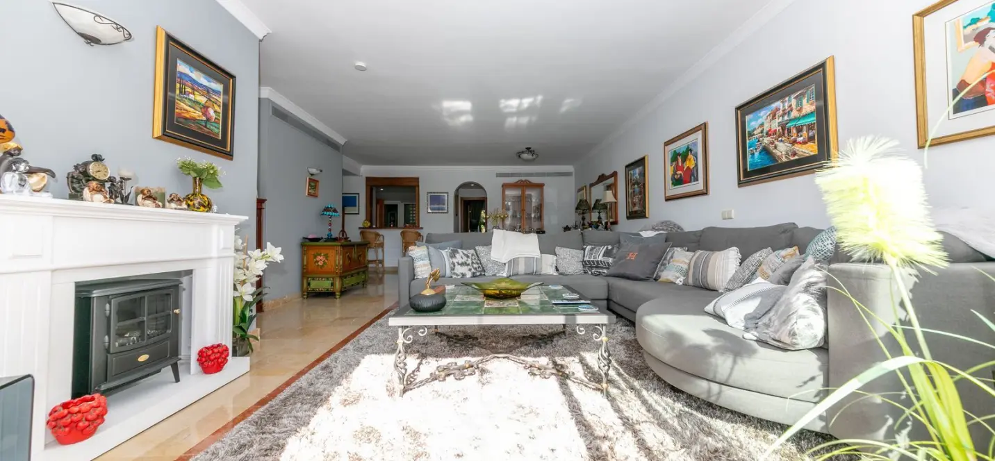 Sale of ground floor apartment in La Quinta 1