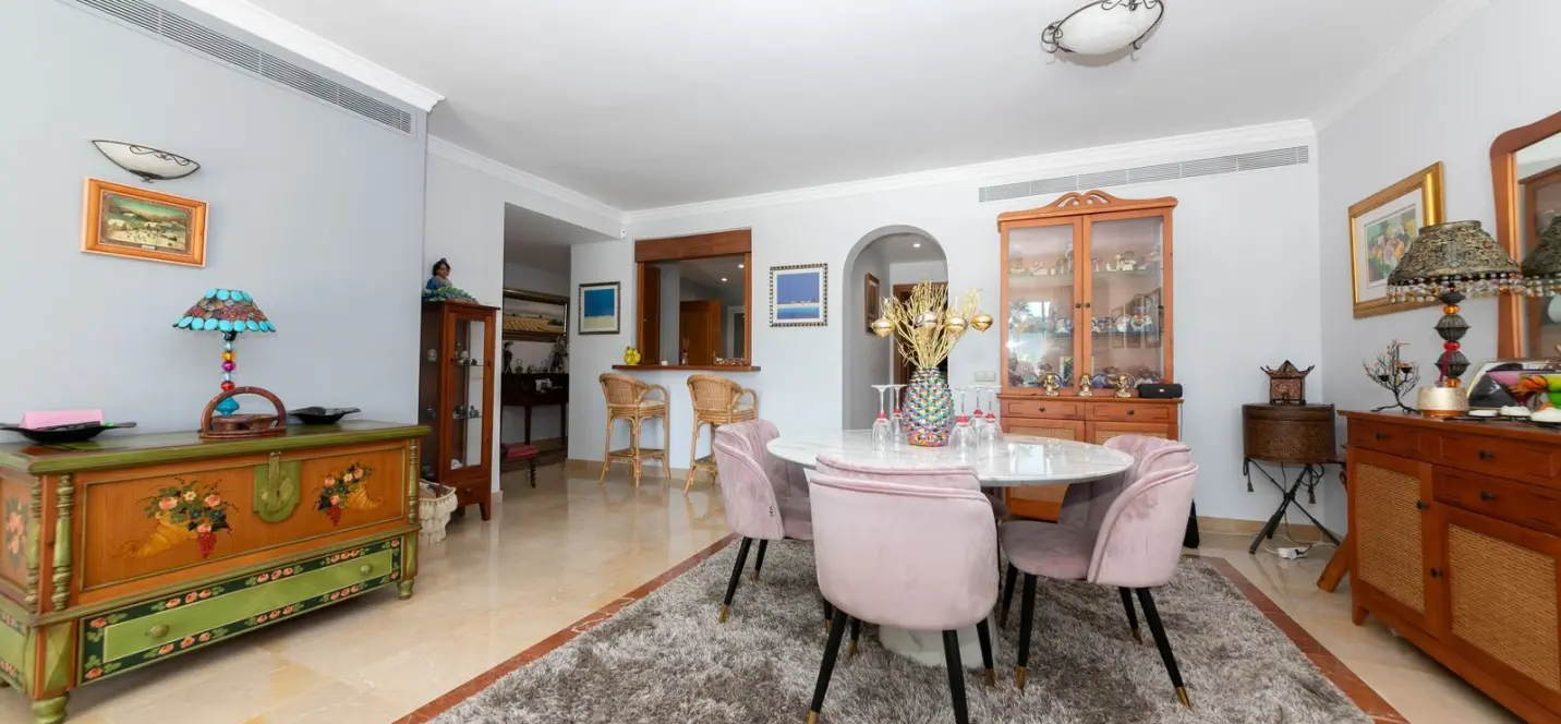Sale of ground floor apartment in La Quinta 2