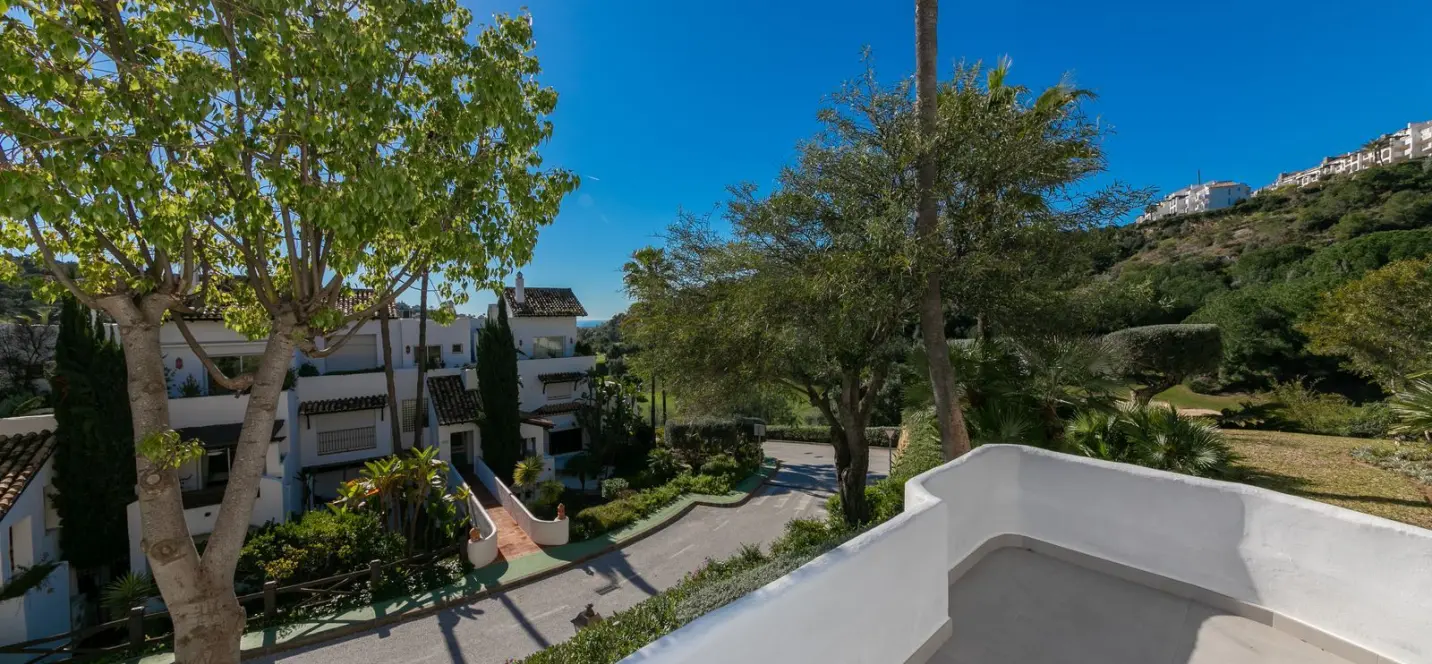 Sale of ground floor apartment in La Quinta 4