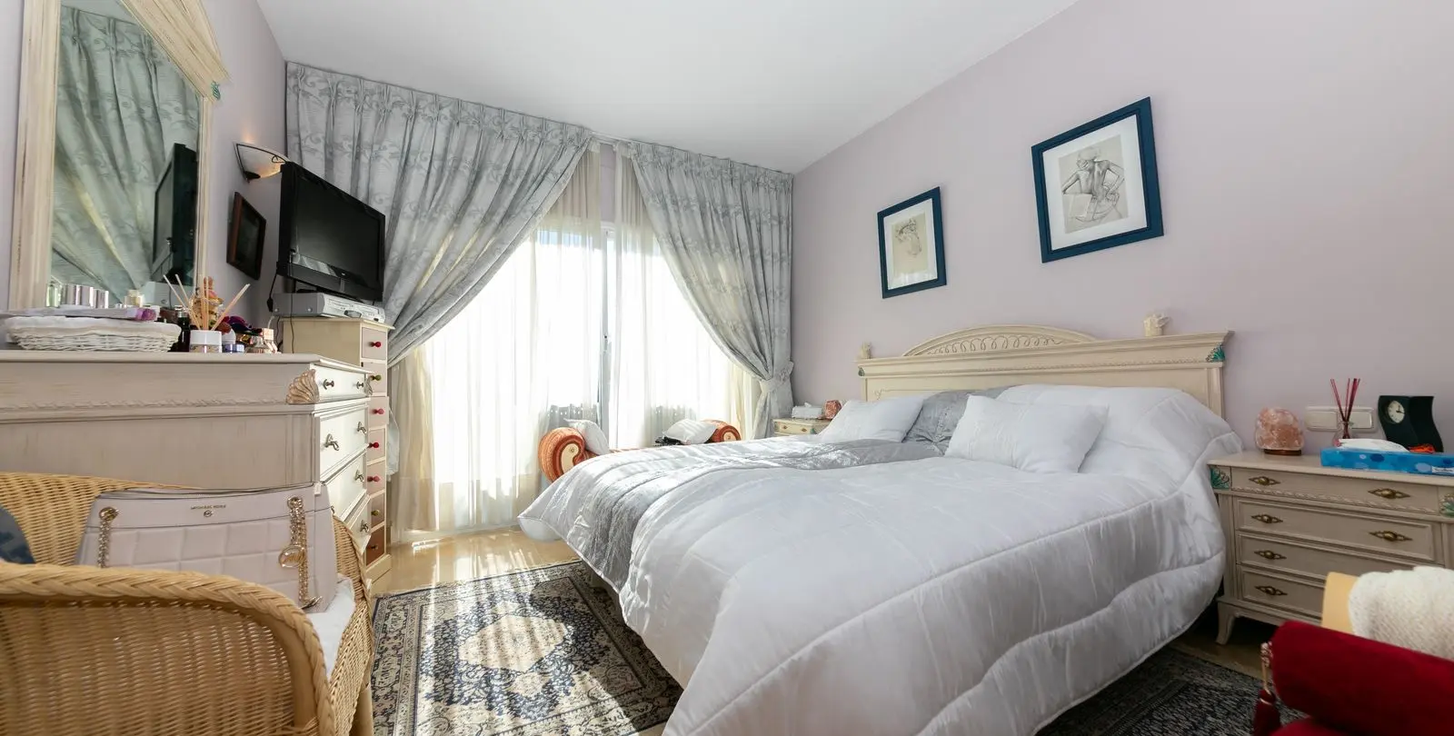 Venta de apartamento en planta baja en La Quinta 9