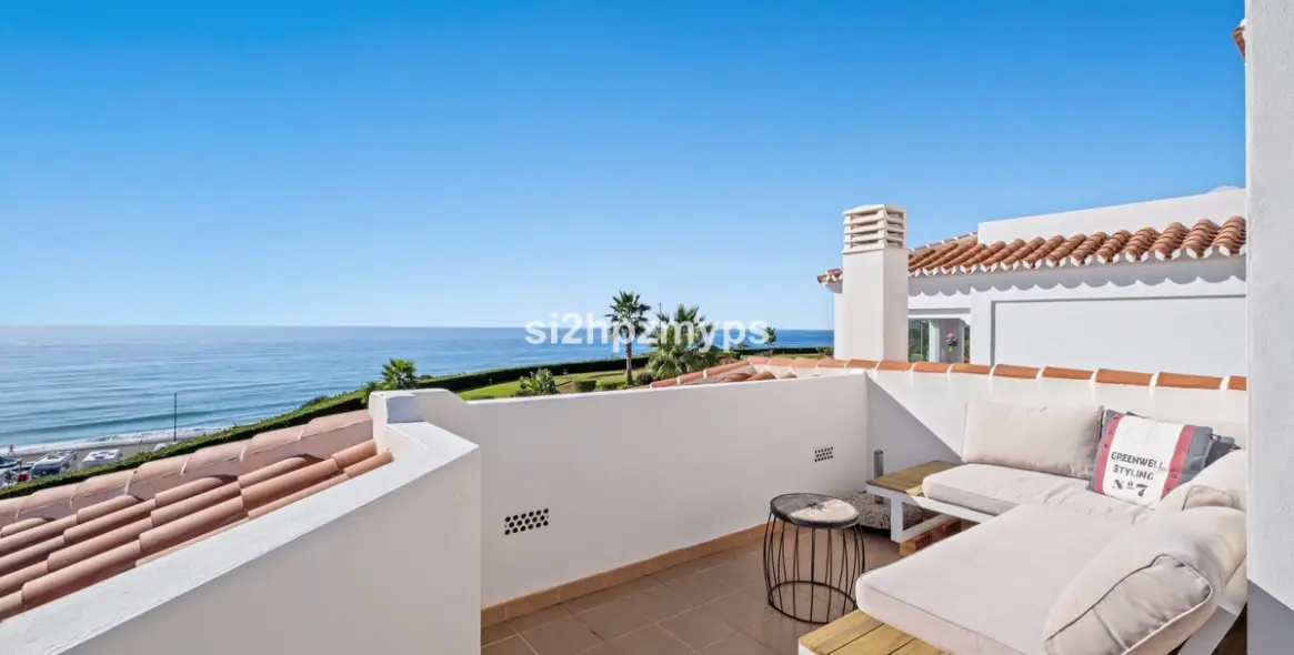 Sale of detached villa in Torrox 27