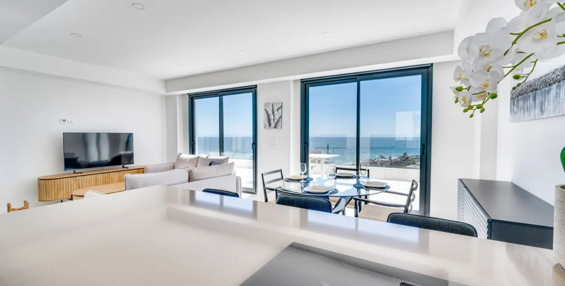 Sale of penthouse in Casares Playa 7