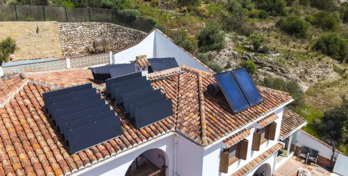 Sale of detached villa in Cómpeta 4