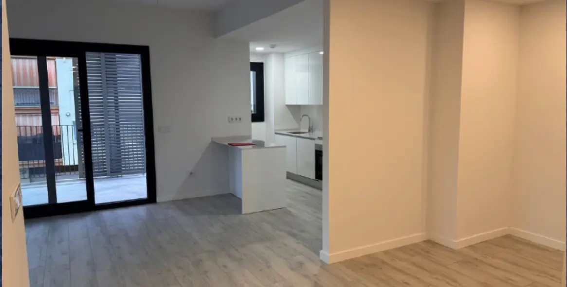 Sale of middle floor apartment in Estepona 9