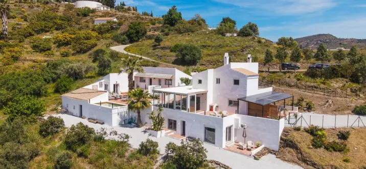 Sale of detached villa in Cómpeta 3
